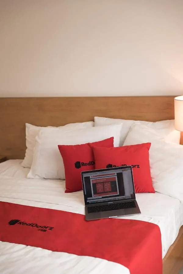 Reddoorz Near Etown 4 Hotel Ho Chi Minh City