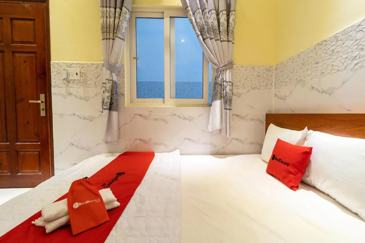 **  Reddoorz Near Etown 4 Hotel Ho Chi Minh City Vietnam