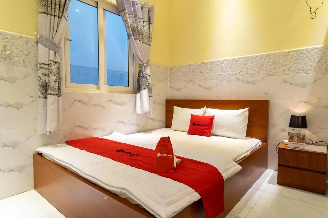 Reddoorz Near Etown 4 Hotel Ho Chi Minh City